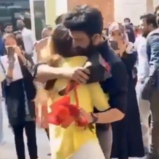 Universidad de Pakistán expulsa a pareja por pedirse matrimonio en el campus