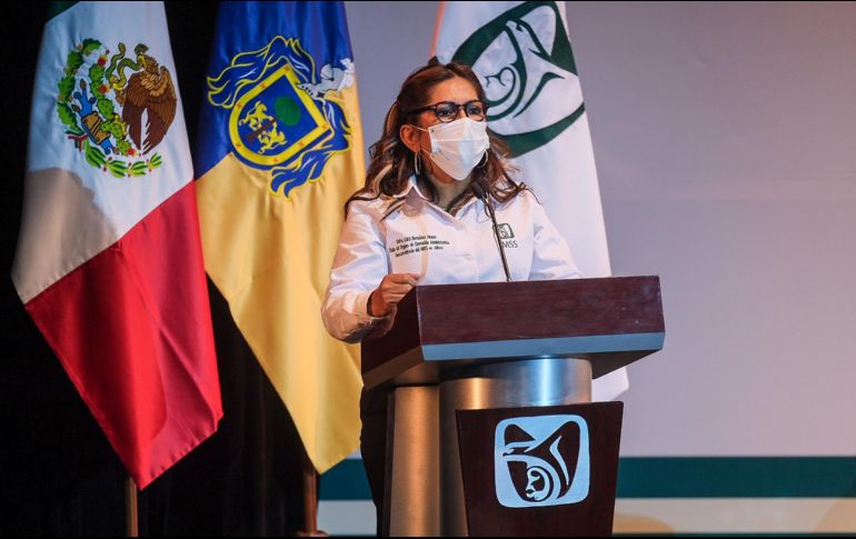 Edith Bermúdez Alonzo, representante del Instituto Mexicano del Seguro Social (IMSS) en Jalisco, en su primer informe este sábado. ESPECIAL / Gobierno de Jalisco
