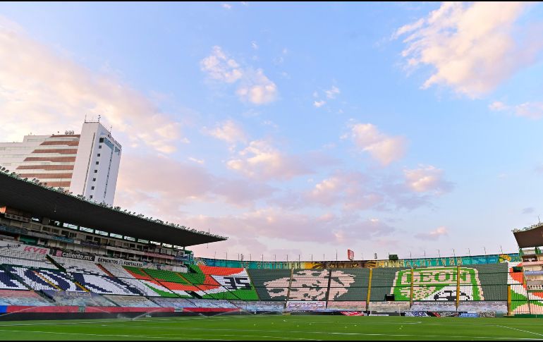 El estadio León se une a la lista de inmuebles a los que se les han permitido el regreso de aficionados en la Liga MX. Imago7