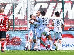 Luis Chávez celebra tras anotar el penalti que sentenció el juego. IMAGO7/E. Sánchez