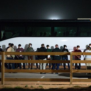 Ante arribo de niños migrantes, EU despliega a la agencia federal de emergencias