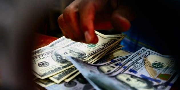 Las remesas en Am&eacute;rica Latina superan 100 mil MDD en 2020