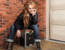 Este 19 de marzo se estrenará “Motivos”, un nuevo sencillo de aquel material encontrado por Juan Rivera. INSTAGRAM / jennirivera