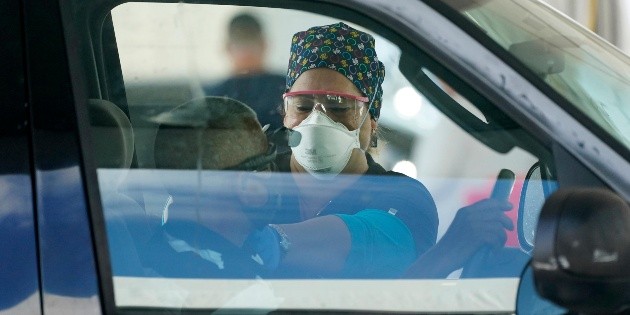 COVID-19: EU eval&uacute;a petici&oacute;n de M&eacute;xico para compartir vacunas