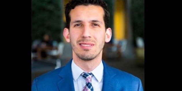 Elecciones 2021: Juan Pablo Delgado, el candidato abiertamente gay que va por alcald&iacute;a de Le&oacute;n