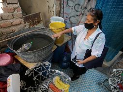 Este medio de comunicación visitó el Centro de Tlaquepaque, en donde los vecinos ya tienen un mes con falta de agua. A partir de hoy se sumarán 159 colonias de la zona metropolitana al programa de tandeos del SIAPA. EL INFORMADOR/F. Atilano