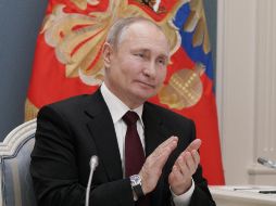 El presidente ruso Vladimir Putin dijo el jueves que las declaraciones del presidente estadounidense Joe Biden sobre él reflejan los problemas actuales y pasados de Estados Unidos. EFE / A. Druzhinin