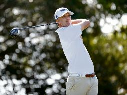 Matt Jones (foto) tiene tres impactos de ventaja sobre Aaron Wise y Russel Henley. AFP