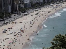 La tasa de ocupación de camas de UCI en Río es de 95%, por lo que se anunciaron restricciones en la zona, altamente turística. EFE/ARCHIVO