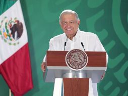 AMLO reconoció que se corre el riesgo de que no siempre se les dé continuidad a las obras y se abandonen. EFE/Presidencia