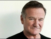 Viral: En redes sociales piden versión “madura” de “Papá por siempre”. AP/ARCHIVO.