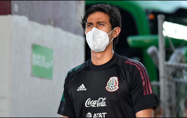 Después de que no pudo estar presente en el debut de la Selección mexicana en el Torneo Preolímpico por una molestia muscular, el delantero José Juan Macías ya está integrado al 100 por ciento . Imago7