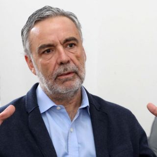 Legisladores de Morena proponen gravar las grandes fortunas del país