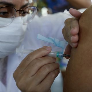 AMLO garantiza que habrá suficientes vacunas contra el COVID-19 para todos los mexicanos