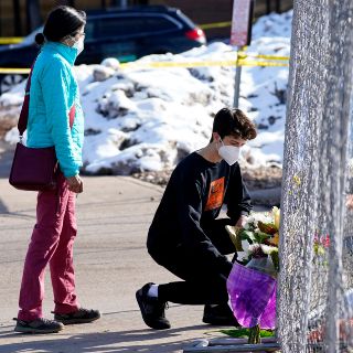 Identifican al presunto autor del tiroteo en Colorado