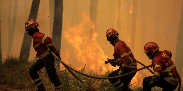 Afectan a M&eacute;xico 75 incendios forestales simult&aacute;neos