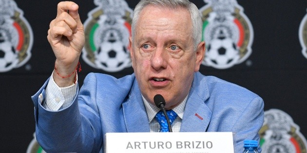 Liga MX: Arturo Brizio acepta fallas de los árbitros, pero las justifica