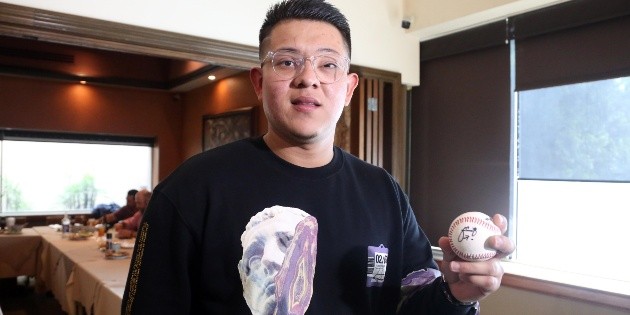 Julio Urías y Víctor González piensan en grande con los Dodgers