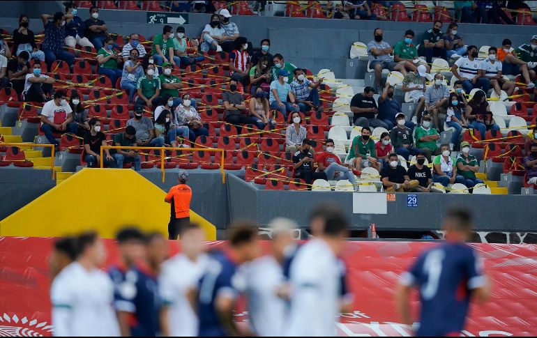 El grito de ''Eeeh put...'' se escuchó en el primer juego de la Selección Mexicana en el Preolímpico contra República Dominicana en el Estadio Jalisco. IMAGO7
