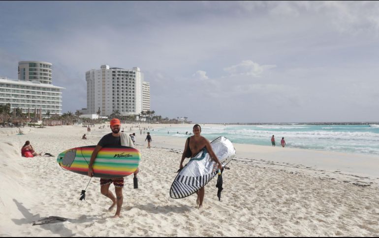 Se espera que los turistas viajen en su mayor parte a Cancún, Los Cabos, y Acapulco. XINHUA/ ARCHIVO