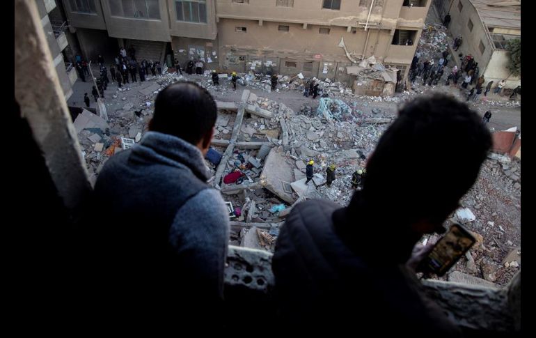 El derrumbe de edificios no es algo inusual en Egipto, donde la construcción de mala calidad es una constante. EFE/M. Hossan