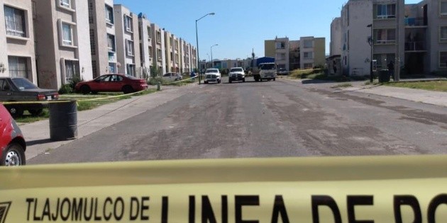 Seguridad en Jalisco: abandonan un cad&aacute;ver atado en Valle de los Encinos