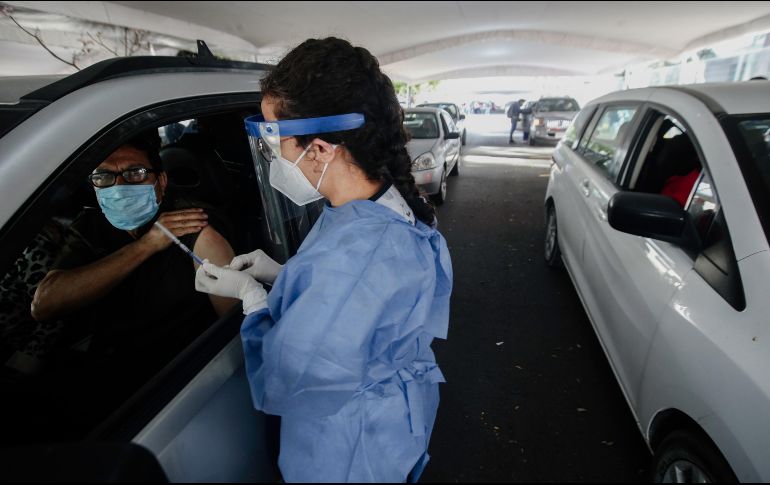 El punto de vacunación en CUCEI tendrá acceso peatonal y por auto (drive thru). EL INFORMADOR/ARCHIVO