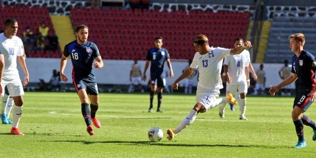 Preol&iacute;mpico Concacaf: Afici&oacute;n mexicana, con sentimientos encontrados tras derrota de Estados Unidos