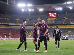 Johan Vásquez aprovechó para marcar el 2-0 al 69’ y selló prácticamente el pase de México a Tokio 2020. IMAGO7 / R. Vadillo