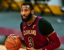 APORTE. Drummond cubrirá una posición que le ha dado dolores de cabeza a los Lakers. AP• T. Dejak