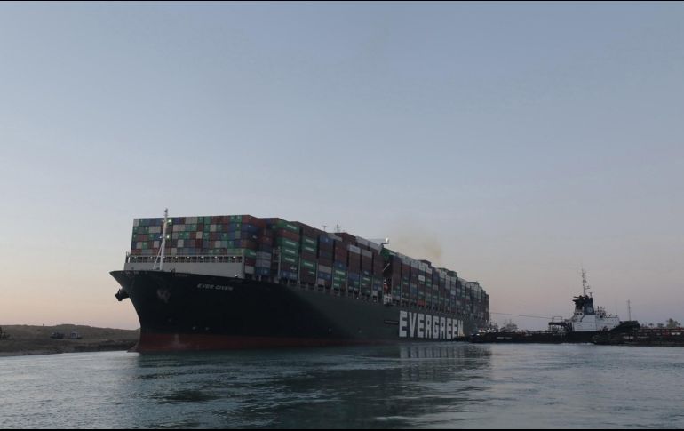 La obstrucción creó un atasco de tráfico masivo en el pasaje vital. EFE /