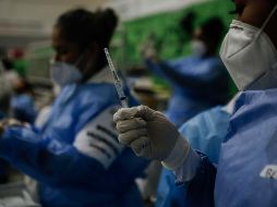 Mañana miércoles finalizará la jornada de vacunación de la primera dosis contra el COVID-19 a adultos mayores de Guadalajara. EL INFORMADOR/ARCHIVO