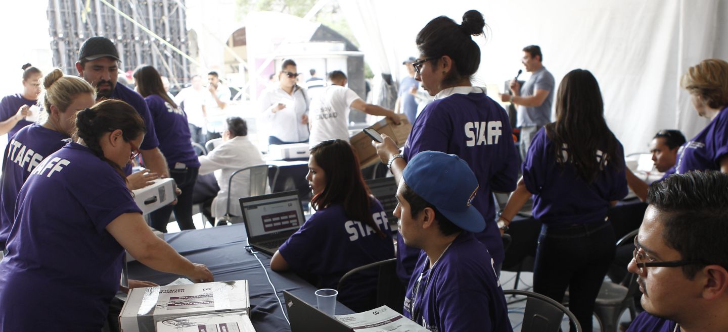 PARTICIPACIÓN. Miles de personas han participado en los ejercicios de ratificación de mandato en los últimos años. EL INFORMADOR • A. Camacho