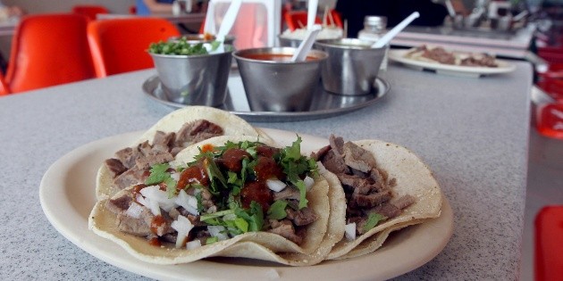 D&iacute;a del taco 2021: Mexicanos celebran su platillo m&aacute;s popular