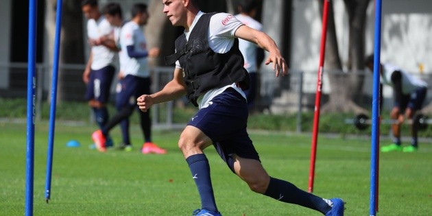 Chivas s&iacute; es redituable: N&eacute;stor de la Torre