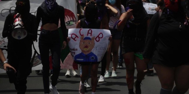 Manifestaciones en Guadalajara: Feministas protestan por Victoria, la mujer asesinada por polic&iacute;as en Tulum