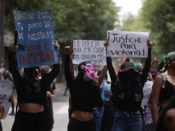 Mujeres se manifestaron hoy en Guadalajara, Jalisco, para exigir justicia para Victoria Salazar. EL INFORMADOR / F. Atilano