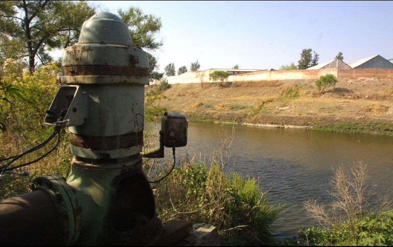 El pasado 22 de marzo, el Gobierno del Estado informó que descubrió 10 tomas clandestinas de agua, sin embargo seis de ellas contaban con concesión de la Conagua. EL INFORMADOR /ARCHIVO