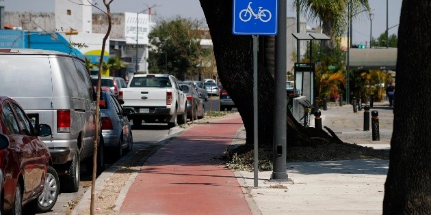 Movilidad en Jalisco: Concluyen trabajos de mejora a ciclov&iacute;a de avenida Federalismo