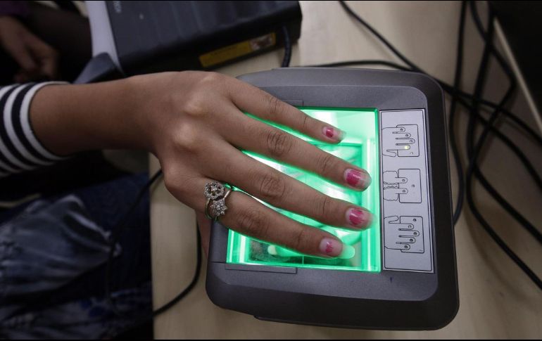 Alrededor de 92% de los mexicanos están dispuestos a compartir sus datos biométricos, según estudio de Fico. EFE/Archivo