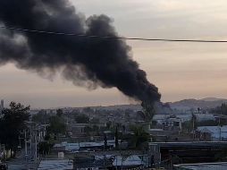 En las labores apoyó Bomberos Guadalajara, del Estado, de Zapopan, de Tlajomulco y de El Salto, además de la presencia de paramédicos de Cruz Roja.. TWITTER / @GobTlajomulco