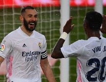 El francés Karim Benzema dio tranquilidad con un efectivo remate de cabeza a los 73. AFP / G. Bouys