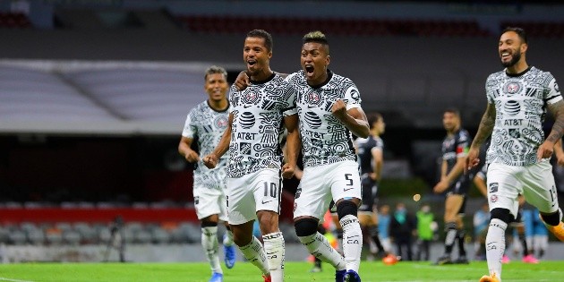 Am&eacute;rica vence a Necaxa y sigue a la caza del liderato