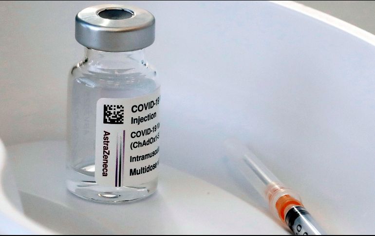 Para ellos se destinaron las 135 mil 900 vacunas del laboratorio AztraZeneca. EFE /ARCHIVO