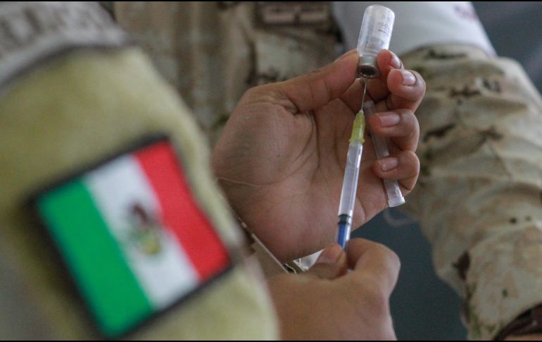 México ha administrado 26.4 millones de dosis de vacunas y 11.8 millones de personas han completado el esquema de vacunación. XINHUA/ARCHIVO