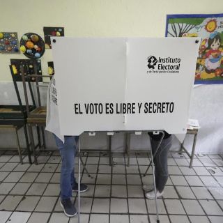 “Chapulines” plagan listas de candidatos en Jalisco