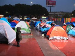 Fotografía cedida por el Colegio de la Frontera Norte donde se aprecian detalles del campamento de refugiados de El Chaparral, en Tijuana. EFE/COFEL