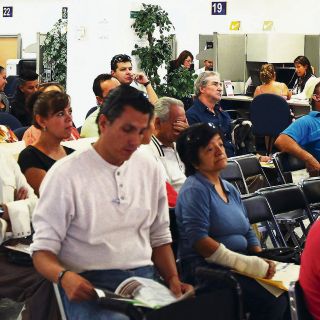 Reportan fallas para subir declaraciones anuales en el SAT