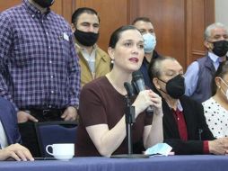 La aspirante asevera que en su registro presentaron toda la información requerida en los plazos establecidos. ESPECIAL