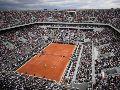 El pasado año, Roland Garros se trasladó de sus fechas tradicionales, entre finales de mayo y comienzos de junio, a septiembre, también a causa de la COVID-19. AFP / ARCHIVO